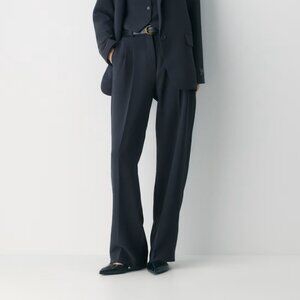 Aritzia The Effortless Pant™ - Crepette™ Navy Tall High Rise